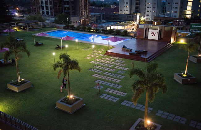 Prestige Apartment Sandton at Westpoint - Photo 40