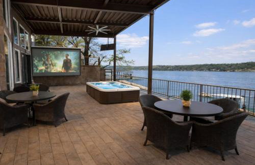 Crystal Palm Lakefront Luxury Home 6 Bed and 5 Bath - Foto 45