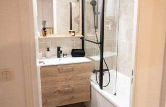 Évasion chic à Aucamville - Parking Privé - CLIM - Photo 7