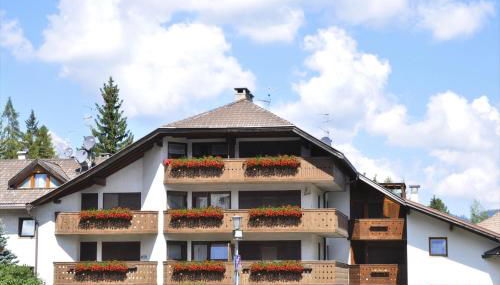 BelaVal Apartments - Photo 3