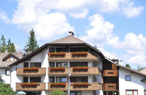 BelaVal Apartments - Photo 3