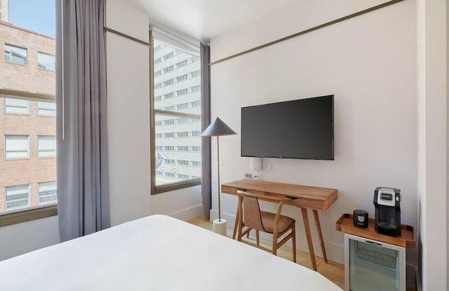 Studio 6 Suites Duane Street Hotel Tribeca - Photo 8