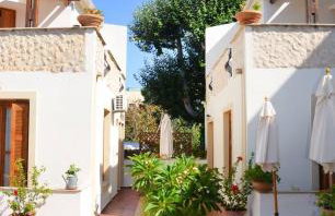 Potoula Apts - Foto 9