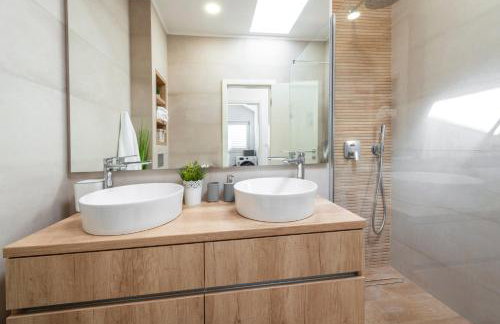 PANORAMIC VIEW apartment - Photo 23