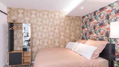 modernes Apartment bei Schlosspark Nymphenburg, Top Verkehrsanbindungen, free parking, perfekt für Business- City-Trips und Events - Photo 3, wardrobe