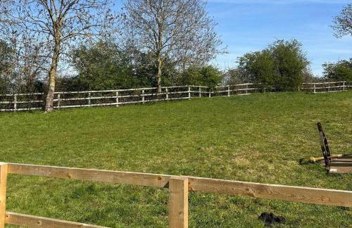 Caravan in Holcot - Sleeps 6 - Pet Friendly - Foto 45