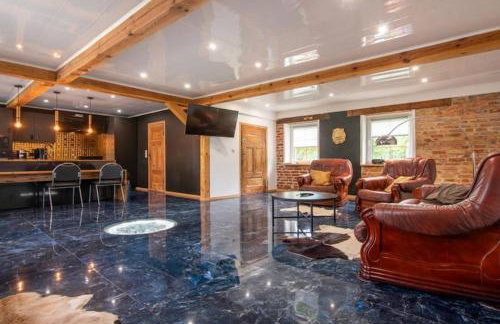 Comfortable house with a swimming pool and sauna - Foto 6