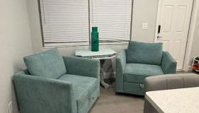 Dolphin Cove 1 block from the Beach - Foto 4