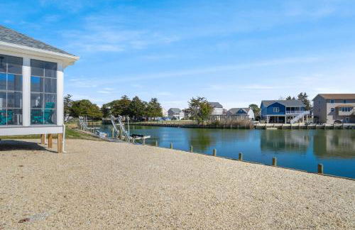 Mulligan Home - Waterfront, boat dock & community pools! - Foto 34