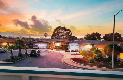 Large Monterey Bay House close to Aquarium, Golf - Foto 33