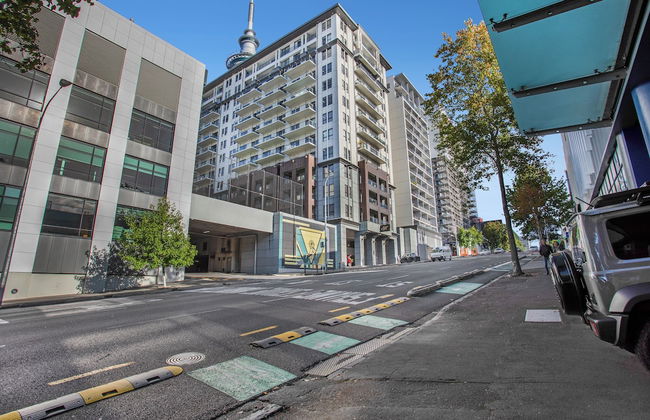 Cozy Studio Retreat in the City By Zodiak Stays - Photo 27