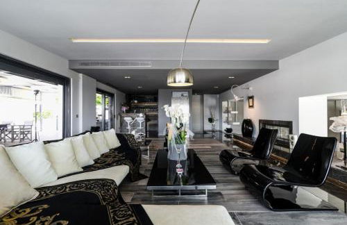 Luxury Beachfront Villa Selenia Platinum in Sounio - Foto 24