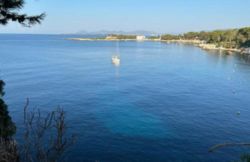 Biot - Place des Arcades - Foto 10
