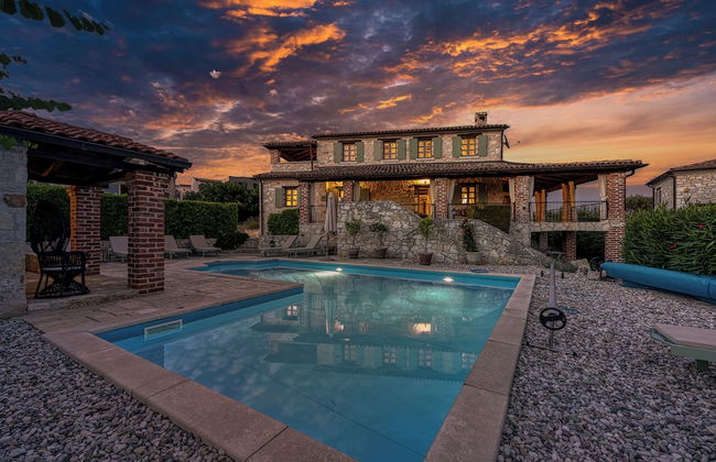 Villa Amyra With Pool - Foto 24