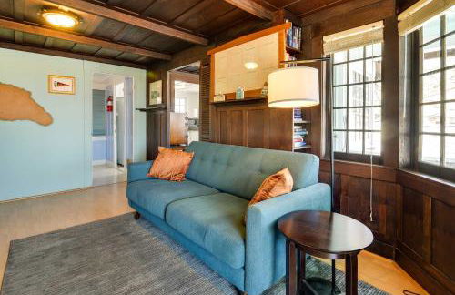 Charming Catalina Gem w/ Deck: Walk to the Beach - Foto 10
