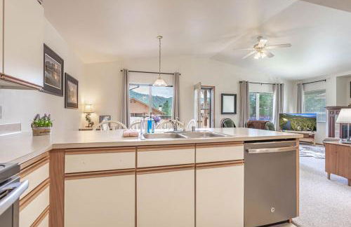 Lavender Haus - Walk to Downtown Leavenworth - The Alpine Village Collection - Foto 4