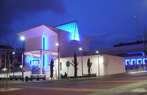 Luxury Cuchillería Vitoria - Photo 13