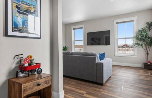 Stay with Style in this Townhome - Photo 20