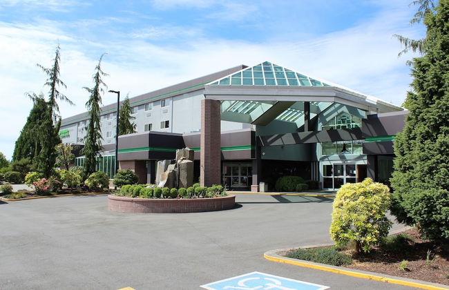 Medallion Inn & Suites - Foto 23