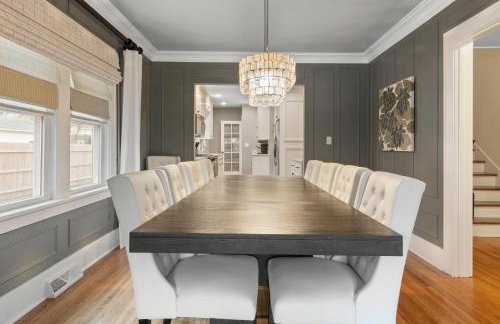 Gorgeous Downtown Bungalow, Walk Everywhere!!! - Foto 5