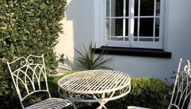 Stunning Georgian Town house with Open Fire, Piano & Games Room - Foto 2, Garden view