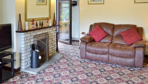 Coombe End Cottage - Photo 2