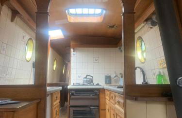 Narrowboat stay or Moving Holiday Abingdon On Thames DIFFERENT RATES APPLY ENSURE CORRECT RATE SELECTED - Foto 9