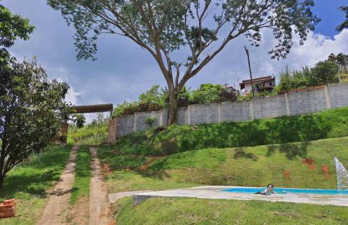 Chácara ( Dona Juju) super confortável em Igarata/SP! - Foto 18