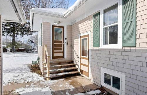 Downtown Gillett Bungalow, Fireplace, 3B, Historic - Foto 44