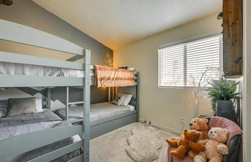 Deck and Mountain Views Cedar City Family Home! - Foto 10