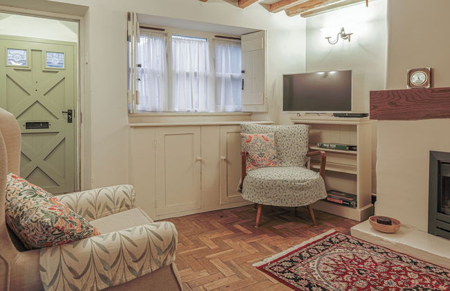 Honeypot Cottage-Lovely Bolthole in Stow - Photo 15