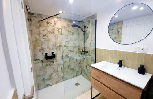 CHARLOT Center Apartment I by SunCastle apartamentos - Foto 8