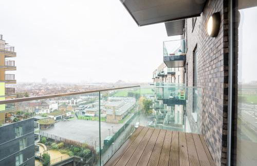 Central Wembley Stadium 1BR Flat - Sleeps 6 - Balcony - Foto 3