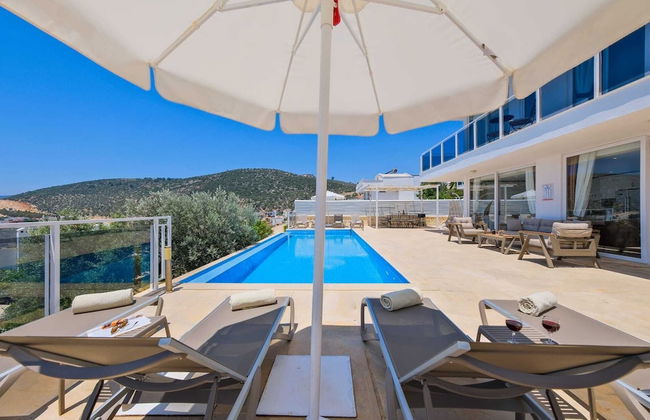 Villa Lumiere 2 Luxurious 4 bed Villa in Kiziltas Kalkan With sea Views - Foto 20