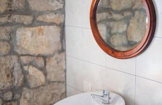 Villa Millefoglie, a century-old stone house nestled in a nature park - Foto 14