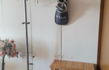 GästeZimmer im Altbau Dachgeschoss mit kleinem Bad WLAN, TV und Parkplatz - Foto 26