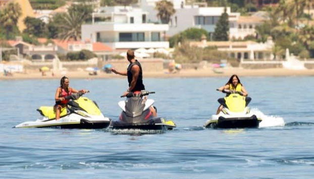 Tour en moto de agua por Marbella - Foto 2