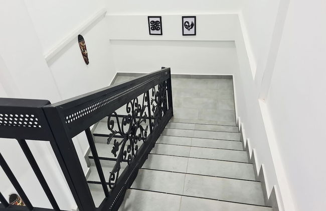 Charming Quiet & Cozy Close to Highway - Foto 33