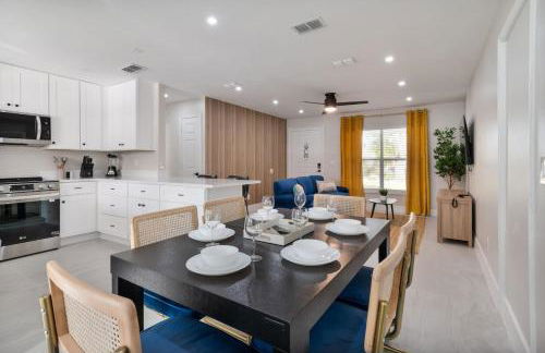 Downtown Home with Basketball, Firepit and Just 20 Miles to Disney - Foto 6