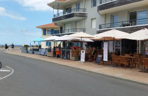 Beach Front Apartment Eljocri - Foto 25