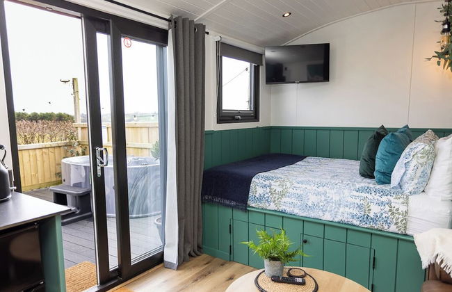 Willows Rest - 1 Bed Shepherd's Hut - Pentlepoir - Foto 6