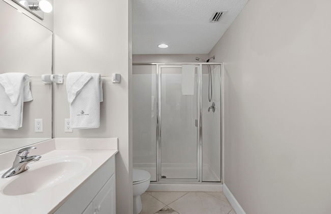 Windemere 908 with Pool Side Cabana - Foto 52