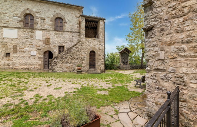 Dwelling in Renovated Barn near Birthplace of Michelangelo - Photo 24
