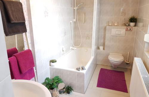 Ferienwohnungen wie im Süden Großostheim - Foto 35