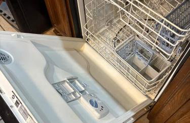 Spacious 4200 sqft - 6 bdrms 4 bath - Gym - Pets OK Near PGA - Universal KIDS - Star Frisco - Photo 25