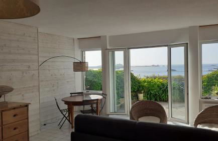 Un vrai paradis avec terrasse face à la mer - Photo 1