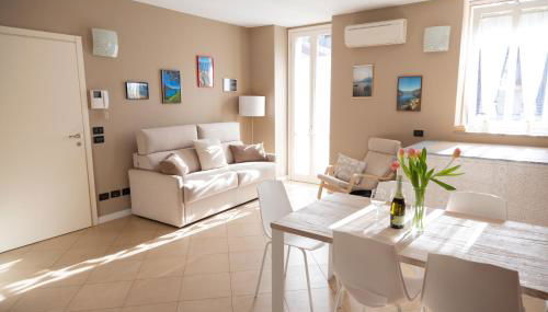 Bellagio Love apartment Pool Near lake Free parking - Foto 2