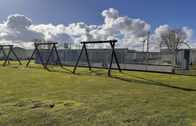 3 Bed Caravan - Sleeps 8 - Pet Friendly, Parking - Foto 34