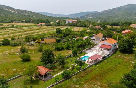 Holiday House Ivan with heated pool - Photo 19