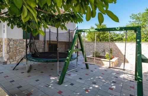 Holiday Home Tonka with pool - Foto 16